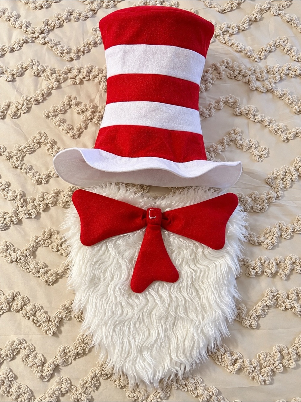 Officially licensed Dr. Seuss The Cat in the Hat Insta-Tux Costume Kit